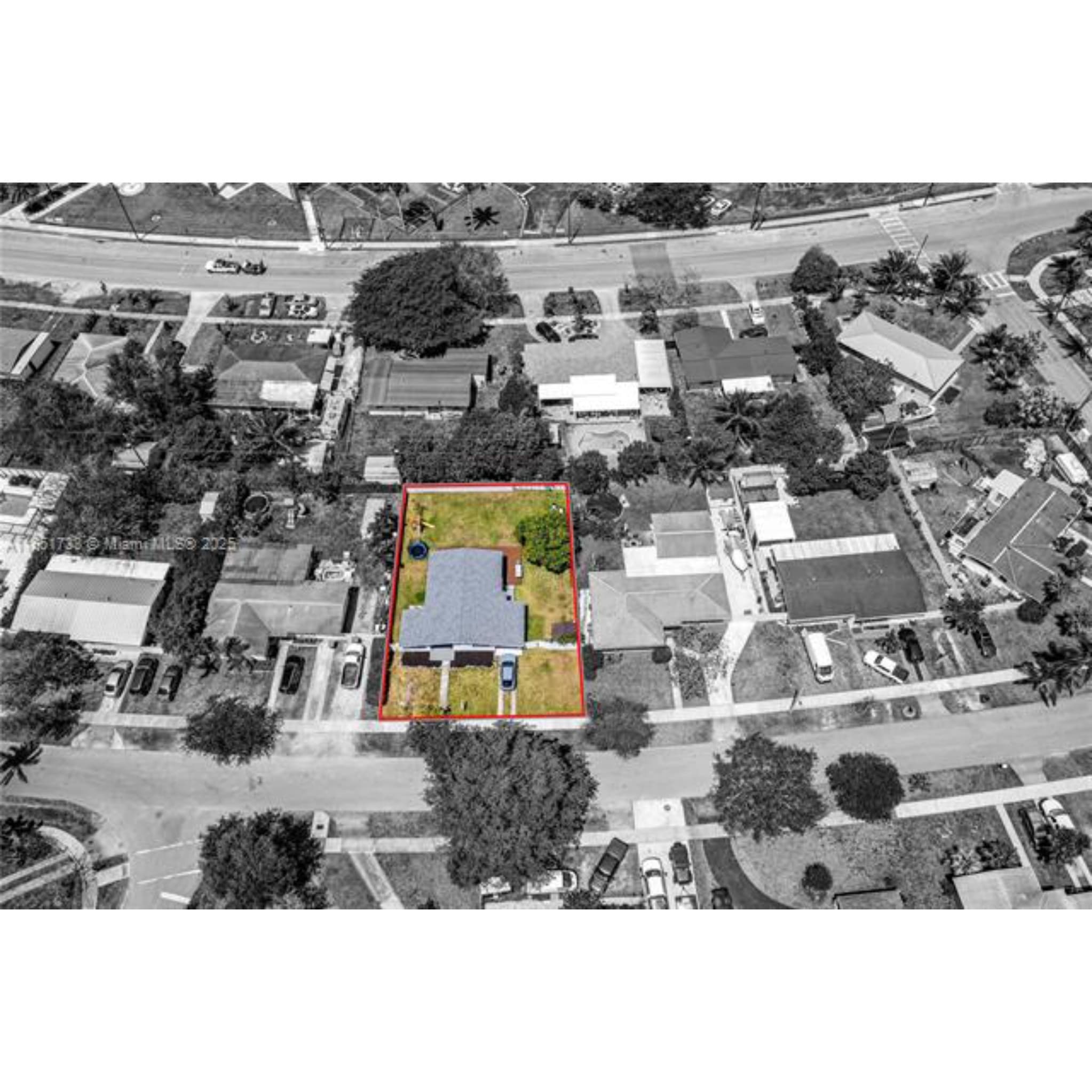 Building Photo - 19310 Christmas Rd