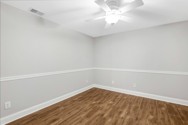 Building Photo - 6405 N Pinson Rd