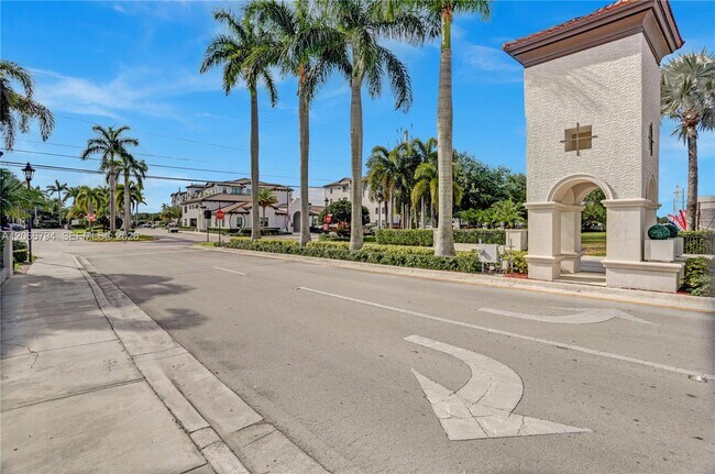 Building Photo - 12600 SW 50th Ct