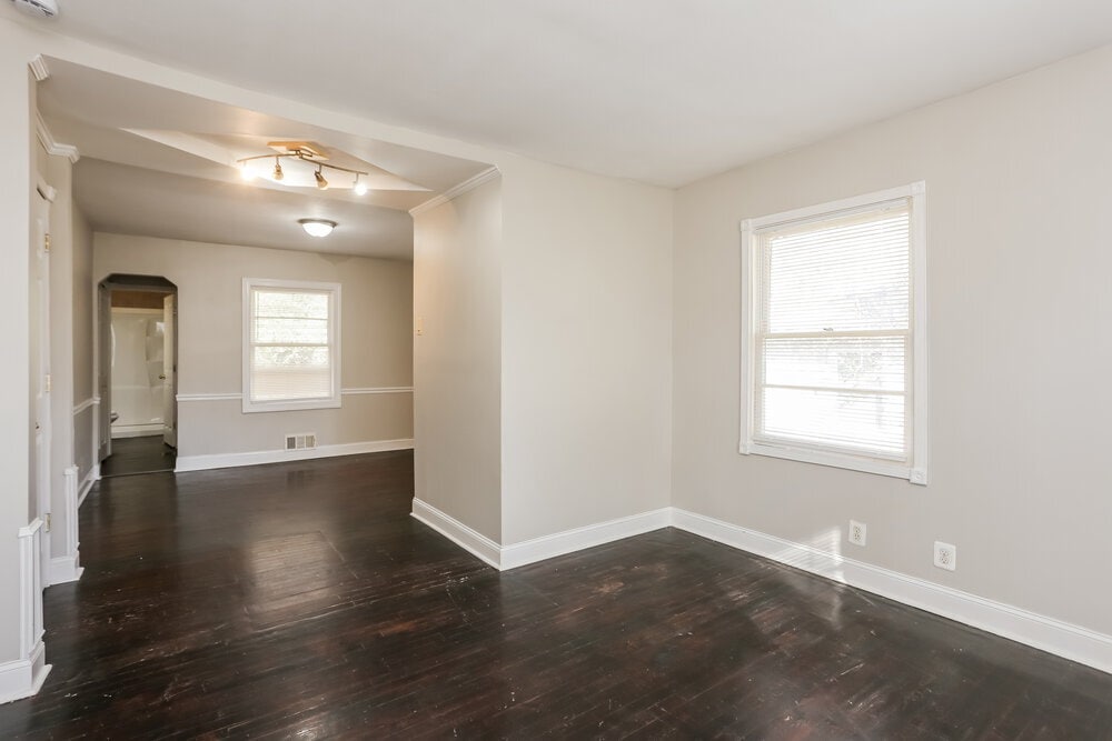 Building Photo - 3218 Bluebird Ln