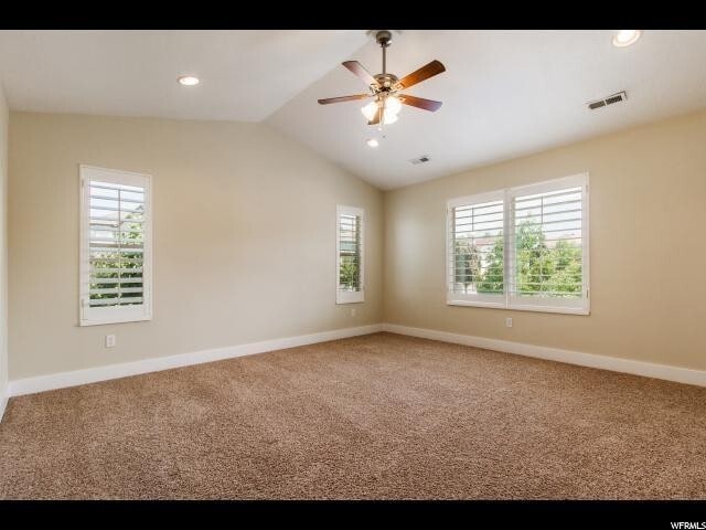 Building Photo - Beautiful 4 Bd 2.5 Bath Home in Sandy