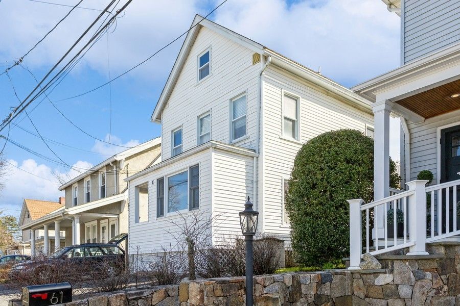 Building Photo - 63 Le Grande Ave