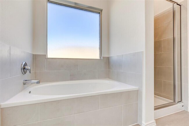 Building Photo - 102 Miglia St