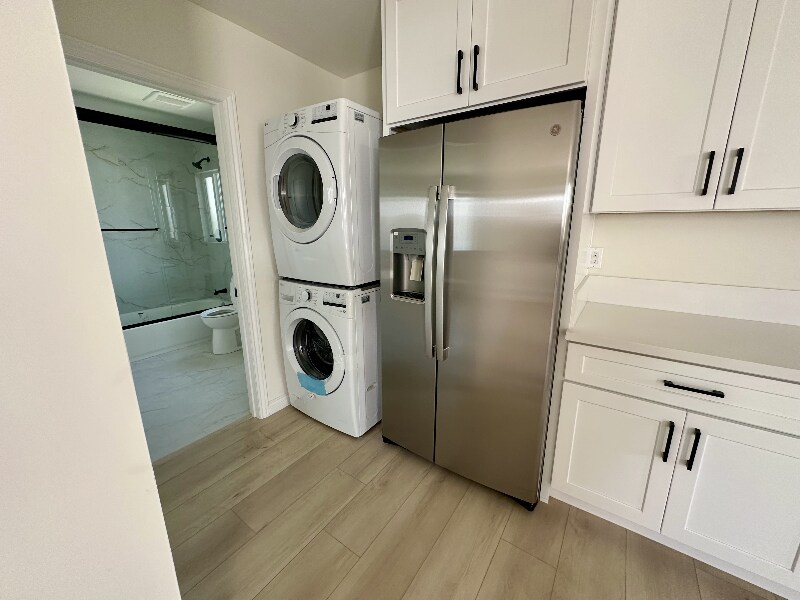 Building Photo - 13821 Enadia Way