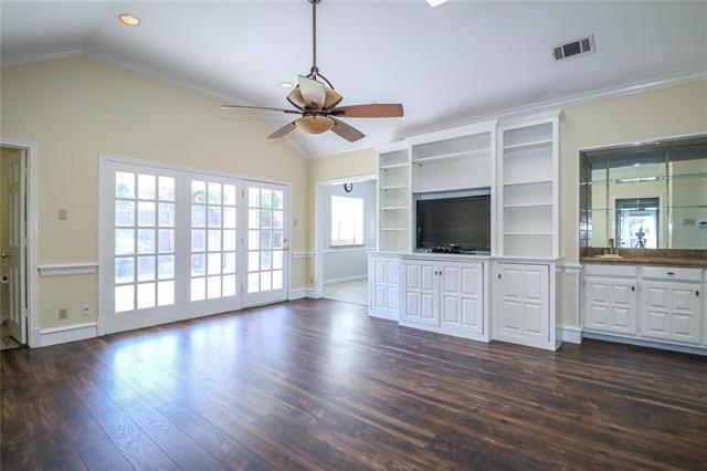 Building Photo - 800 Sundance Cir