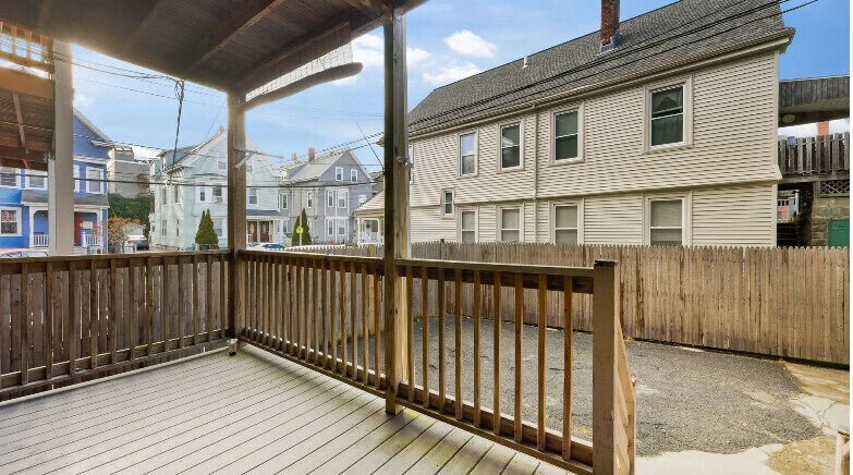 Building Photo - 823 Dorchester Ave