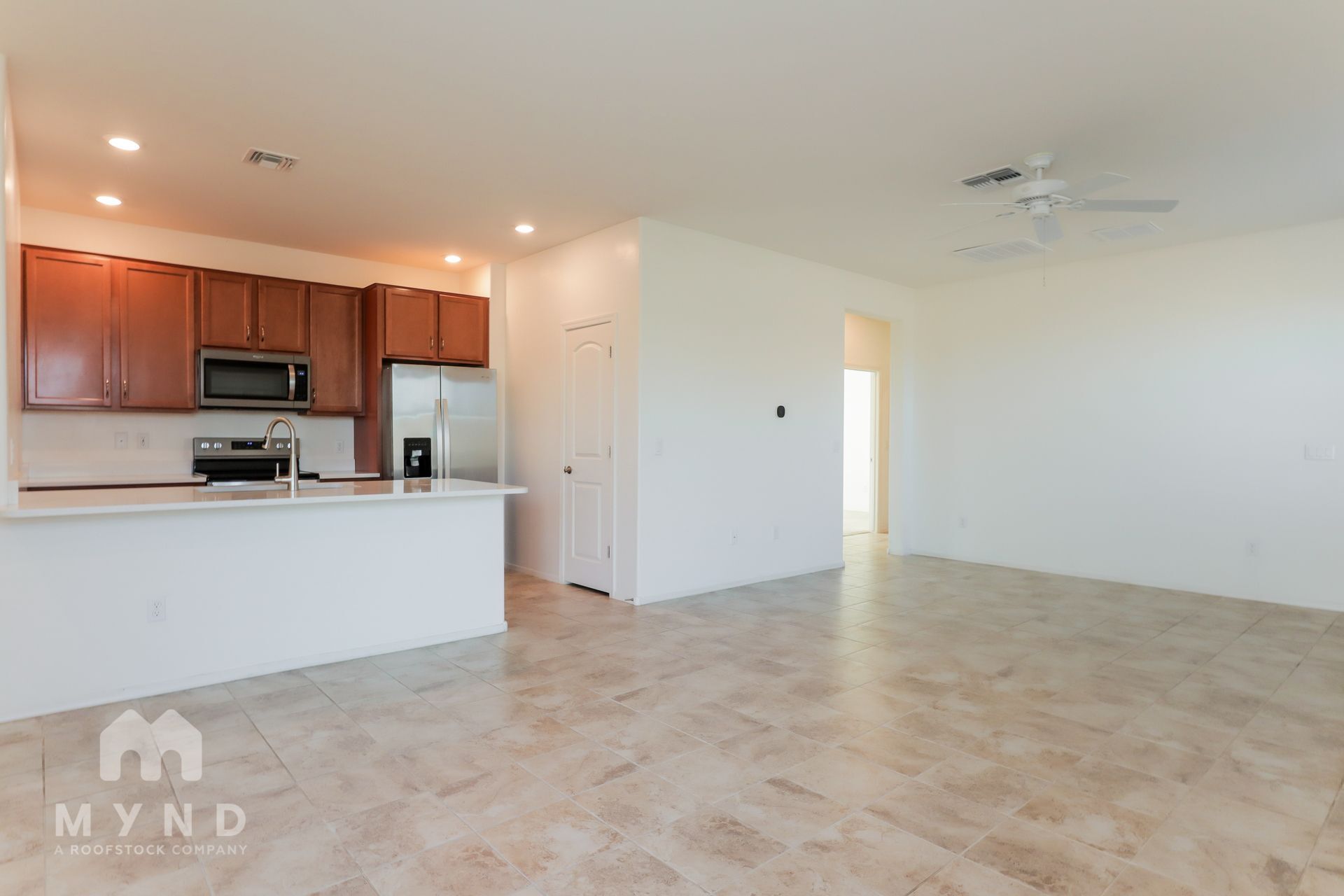 Building Photo - 801 Calle Tikal