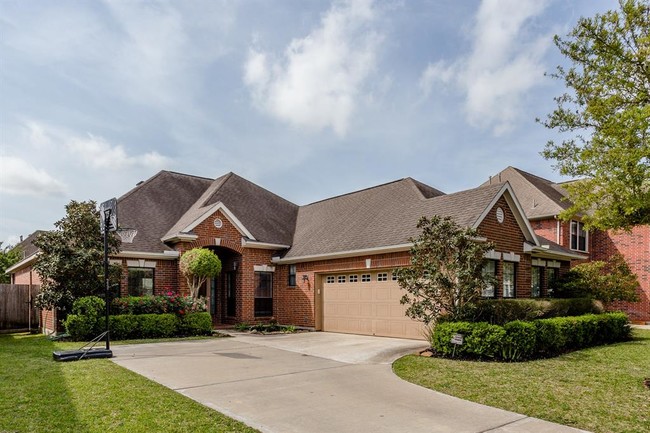 Primary Photo - 6706 Ashworth Dr