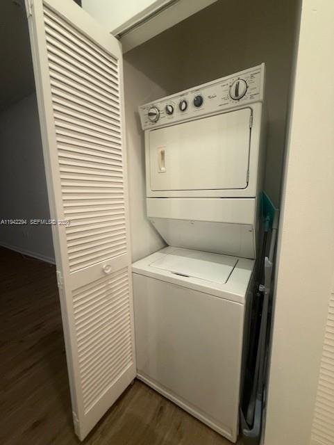 Building Photo - 253 NE 2nd St