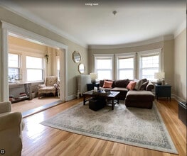 Building Photo - 2534 N Prospect Ave