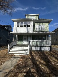 Building Photo - 50-52-52 Sharon St