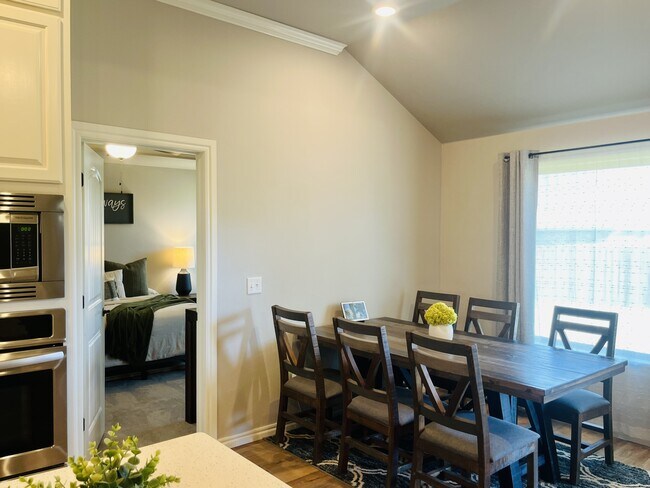 Building Photo - 11824 Loren Brook Ln