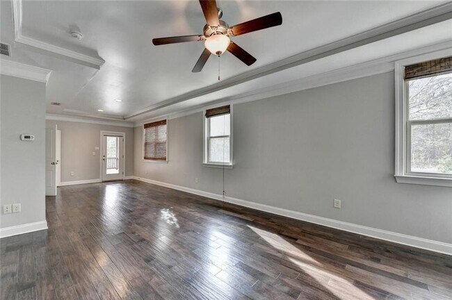 Building Photo - 2540 Maple Ridge Ln