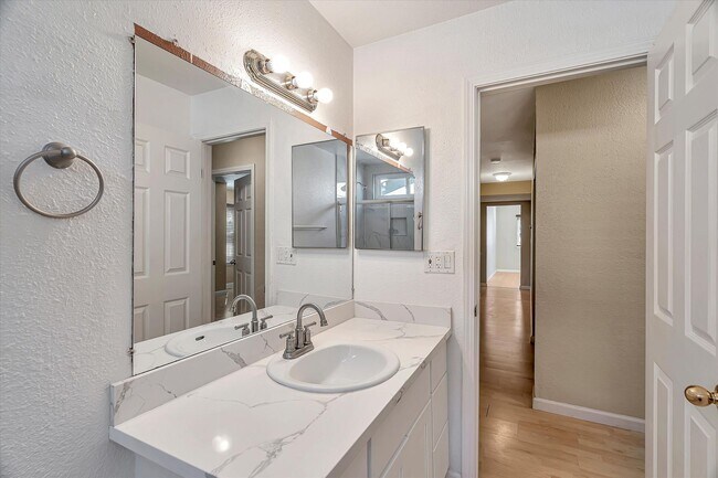 Building Photo - Wow! What a Great Home! Coming Soon!
