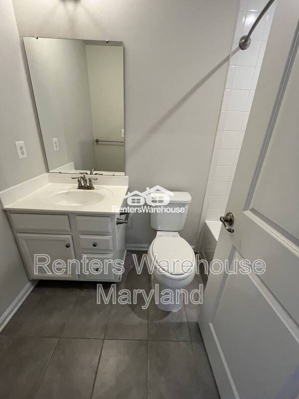 Building Photo - 201 S Macon St.