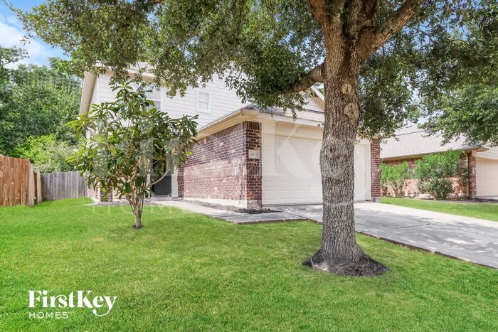 Building Photo - 2603 Cypress Island Dr