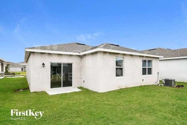 Building Photo - 1210 Ponca Rd