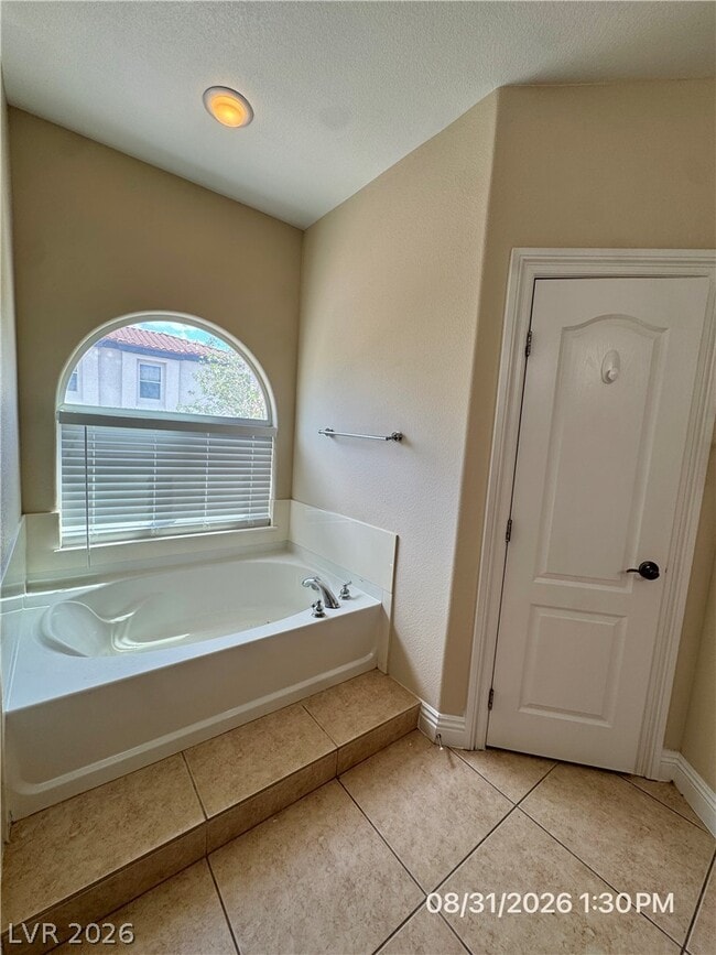 Building Photo - 1088 Moonlit Oasis Ln