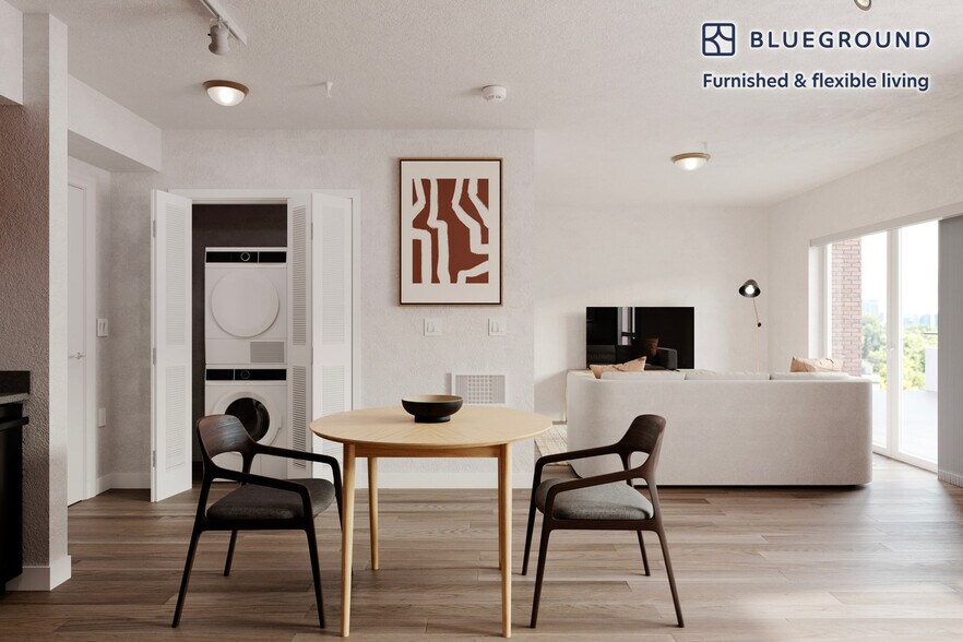 Building Photo - 10410 NE 2nd St