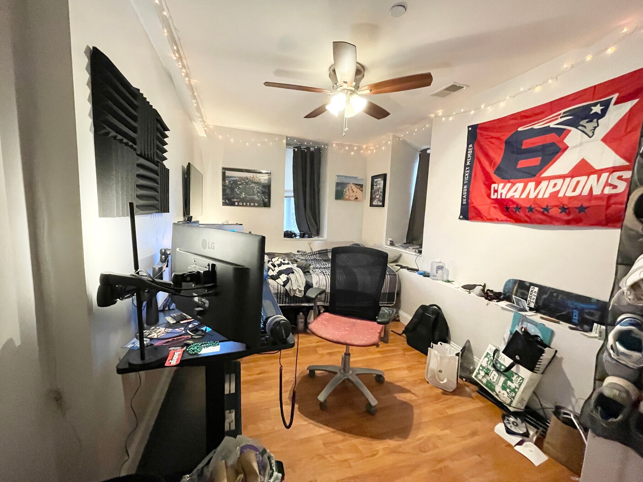 Building Photo - 800 Parker St