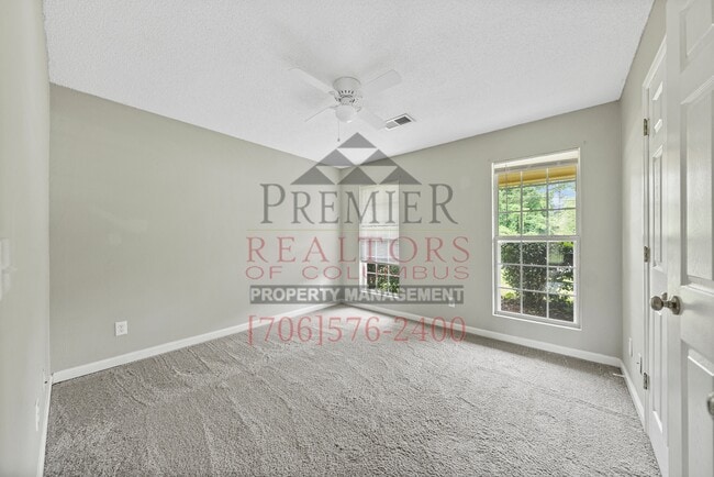 Building Photo - 8440 Canaan Dr