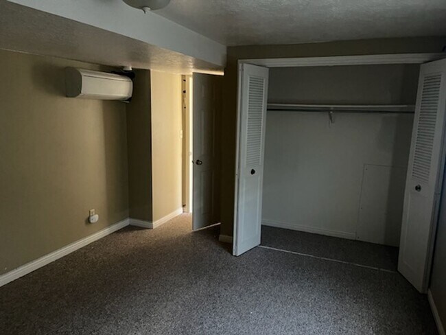 Building Photo - 1B/1B Pet Friendly Apartment South of BYU