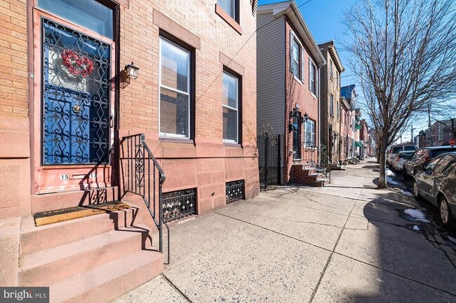 Building Photo - 1517 E Susquehanna Ave