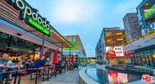 Building Photo - 6020 S Seabluff Dr