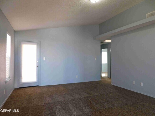 Building Photo - 12328 Tierra Canada Dr