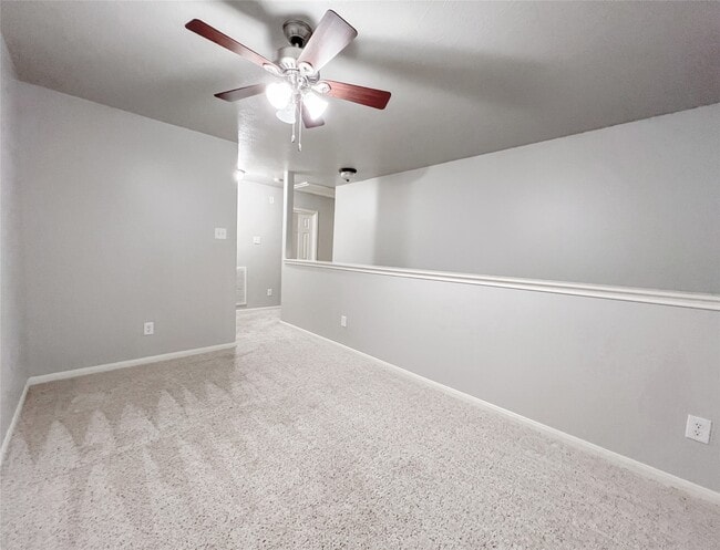 Building Photo - 10838 Waterfern Ct