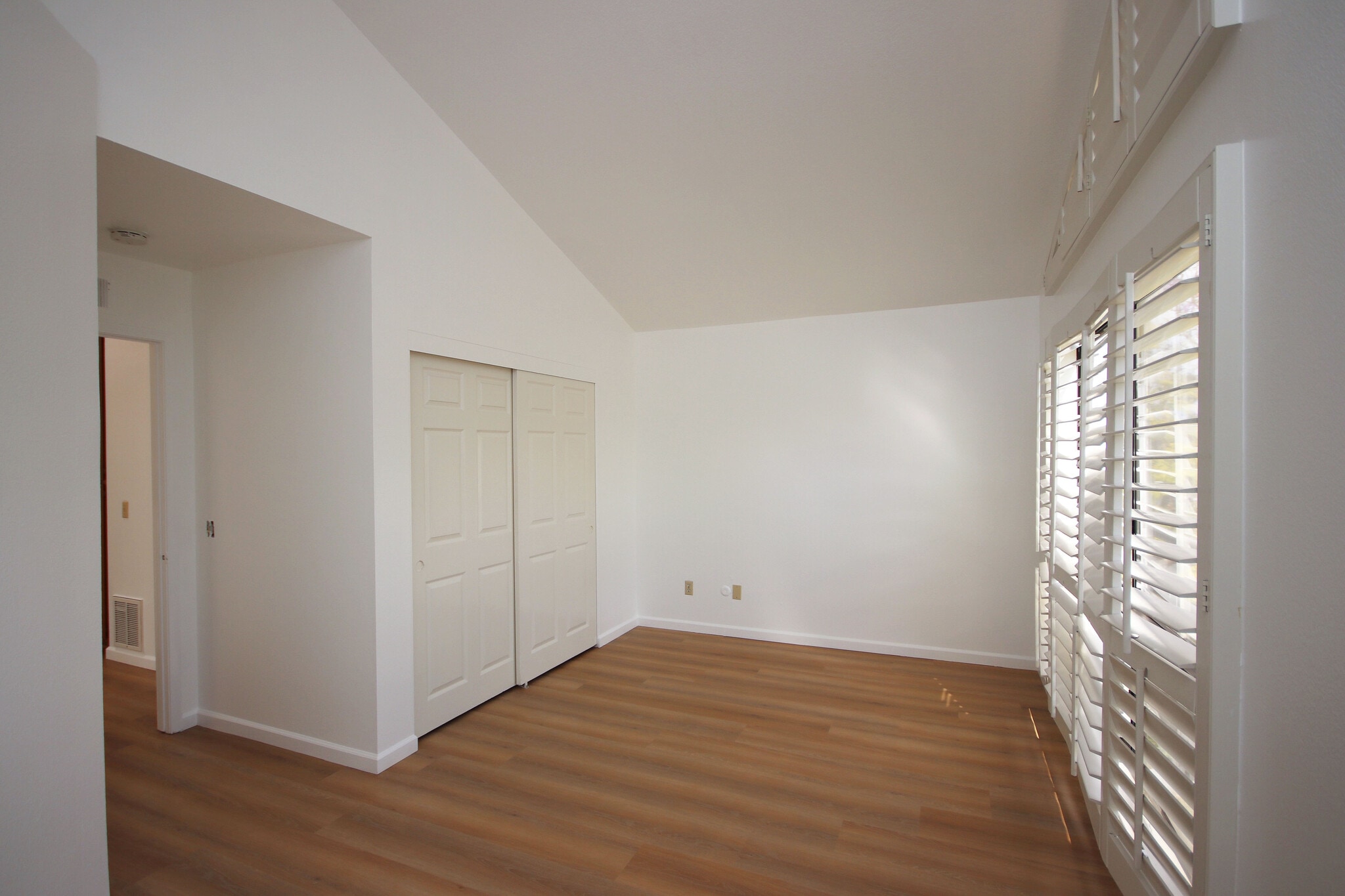 Building Photo - 311 E Glenarm St