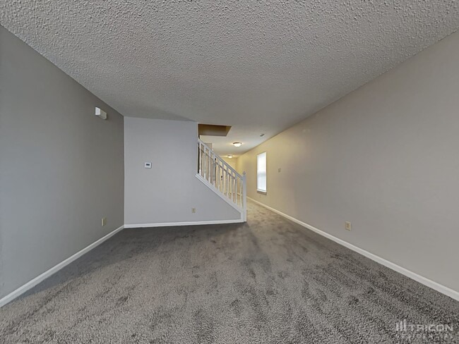 Building Photo - 10923 Sweetsen Rd