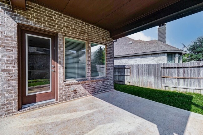 Building Photo - 30711 Thicket Ct
