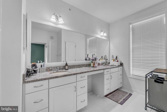 Building Photo - 23548 Belvoir Woods Terrace