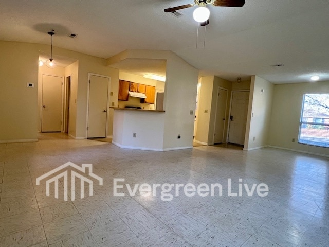 Building Photo - 108 Morning Song Ct