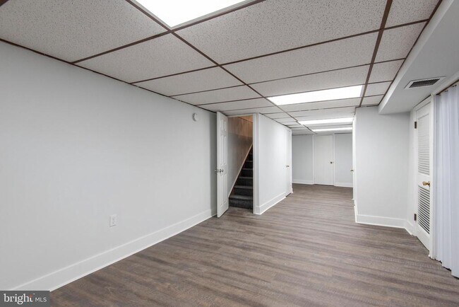 Building Photo - 3936 Delancey St