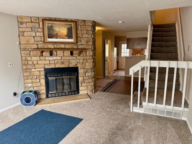 Building Photo - 11891 E Kepner Dr
