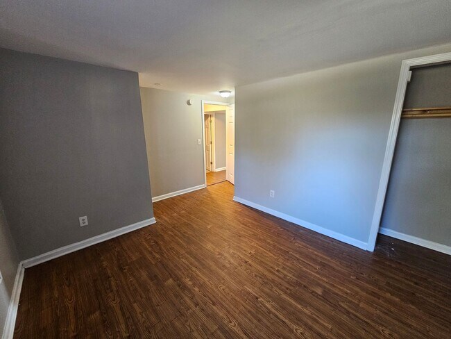 Building Photo - 777 Old Embreeville Rd