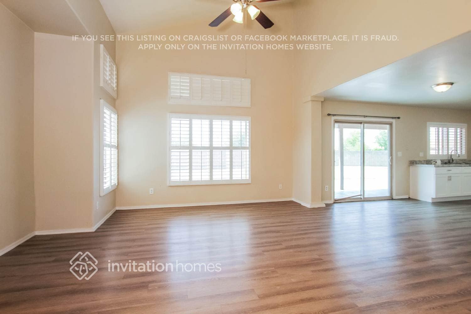 Building Photo - 5822 S 54th Ln