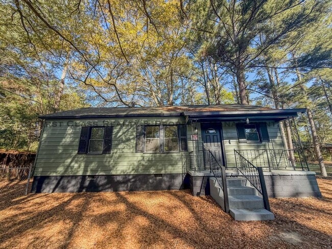 Building Photo - 1108 Henderson Ave