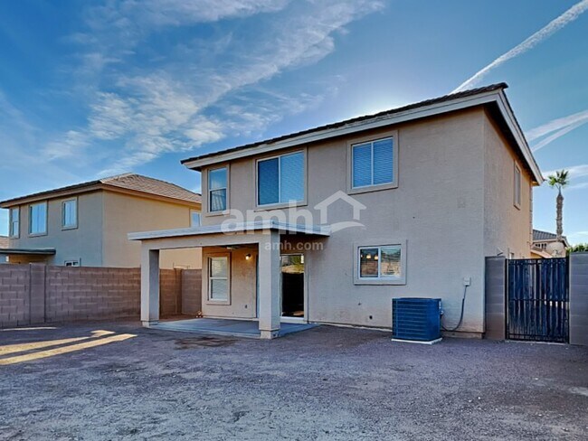 Building Photo - 22644 W Adams Dr