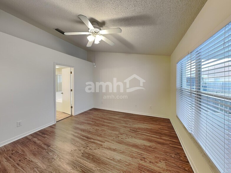 Building Photo - 12715 Early Run Ln