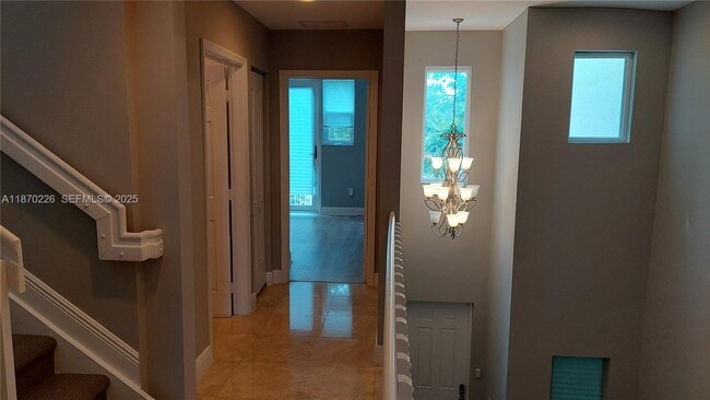 Building Photo - 1115 N 17th Ave