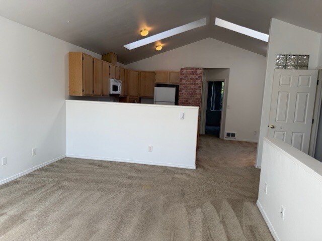 Building Photo - 15003 40th Ave W