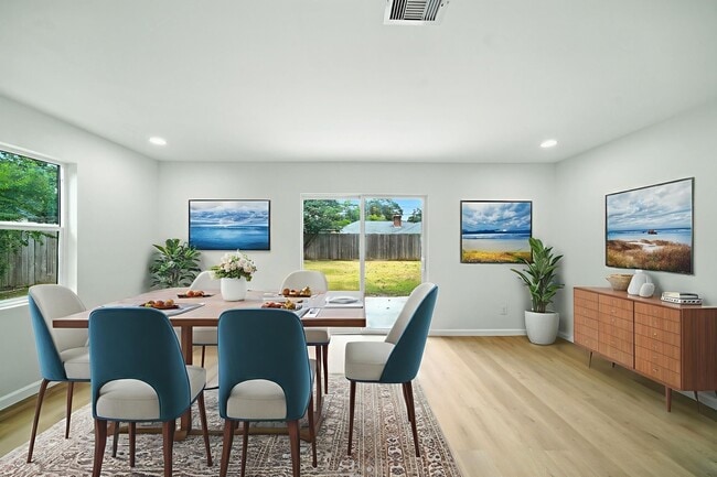 Building Photo - 6034 Birchmont Dr