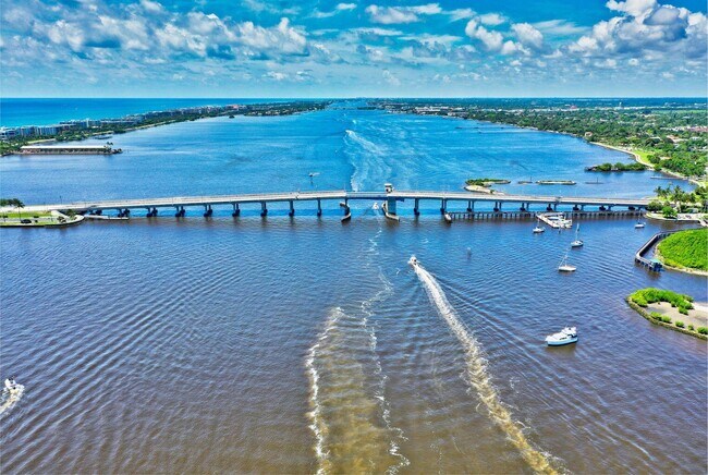 Building Photo - 304 Ocean Breeze