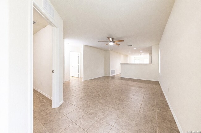 Building Photo - 342 Mistflower