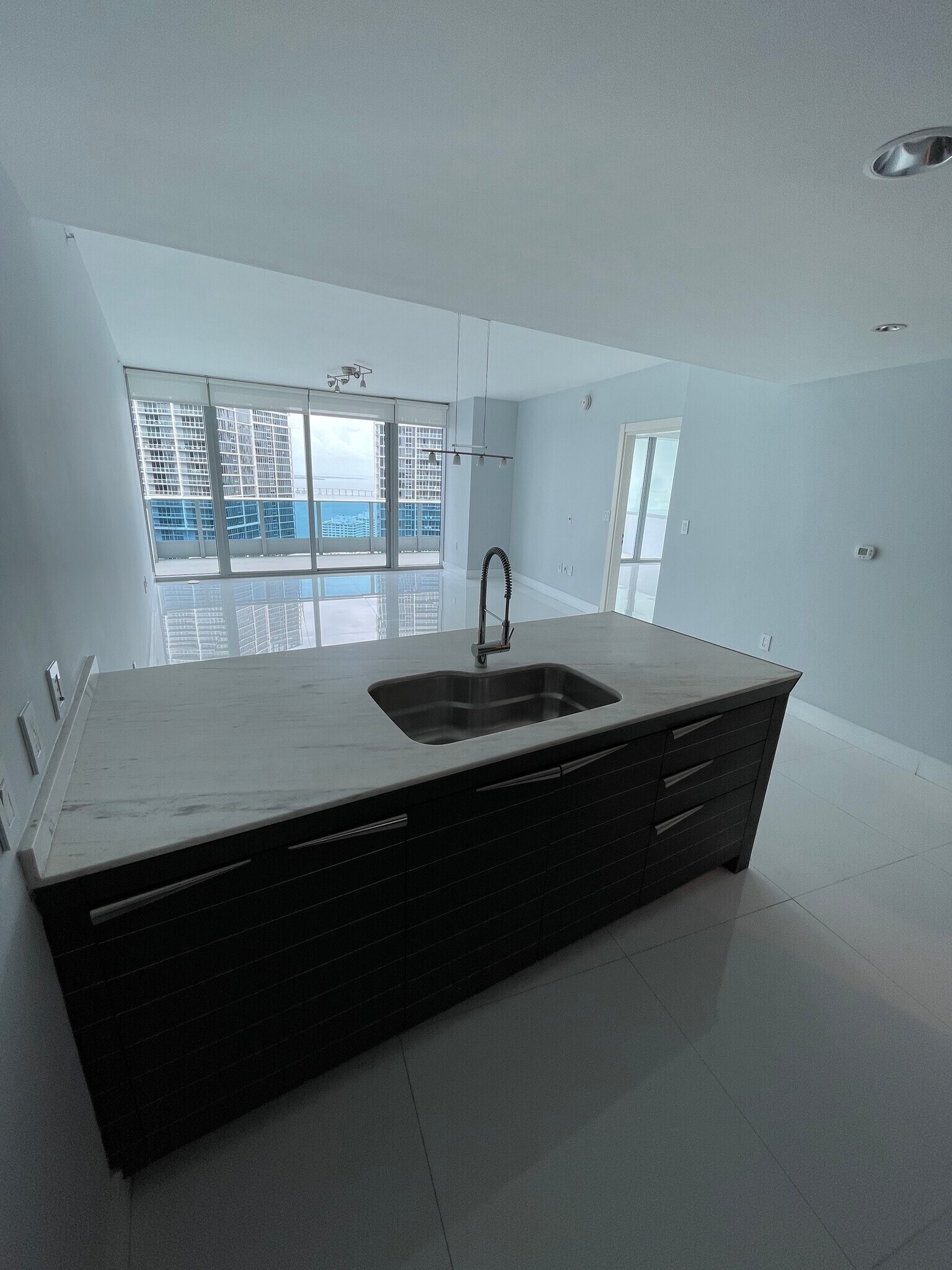 Building Photo - 200 Biscayne Boulevard Way