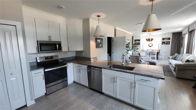 Building Photo - 6023 Interbay Blvd