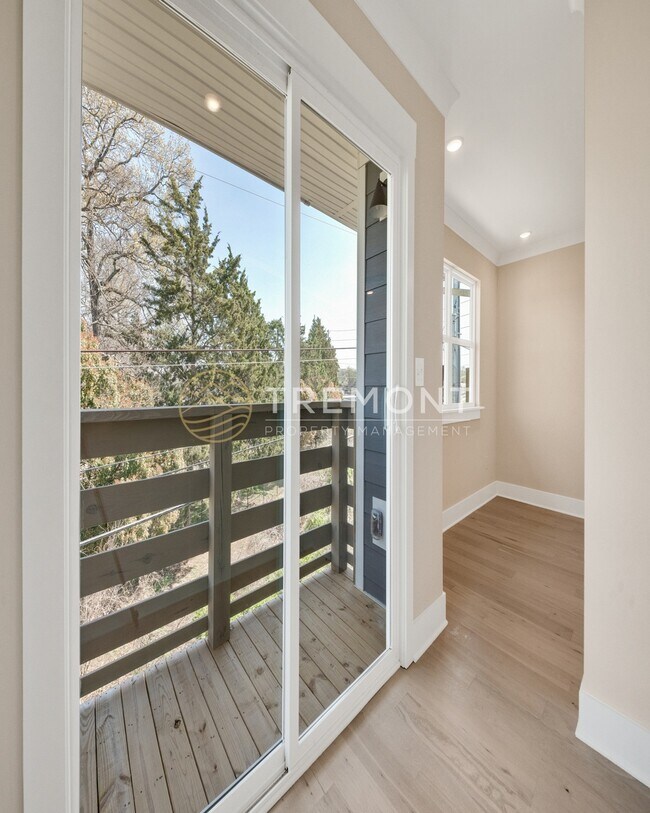 Building Photo - 1224 J Andrews Pl